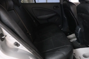 Седан Nissan Almera Classic 2010 года, 579000 рублей, Омск