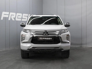 Внедорожник Mitsubishi Montero Sport 2021 года, 3350000 рублей, Омск