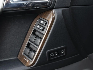 Внедорожник Toyota Land Cruiser Prado 2009 года, 2860000 рублей, Омск