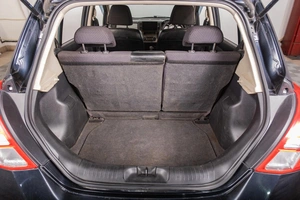 Хетчбэк Nissan Tiida 2012 года, 839000 рублей, Томск