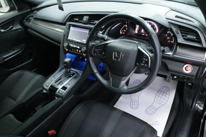 Хетчбэк Honda Civic 2018 года, 1763000 рублей, Солонцы