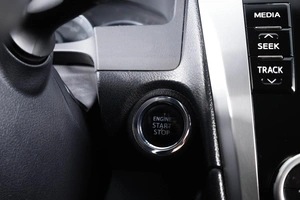 Седан Toyota Camry 2012 года, 1549000 рублей, Пермь