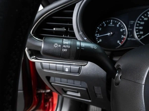 Хетчбэк Mazda 3 2019 года, 2545000 рублей, Ставрополь