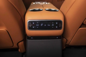 Внедорожник Li Auto L9 2024 года, 7399999 рублей, Москва