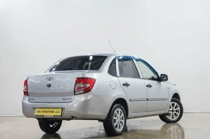 Седан ВАЗ (LADA) Granta 2013 года, 499000 рублей, Новокузнецк