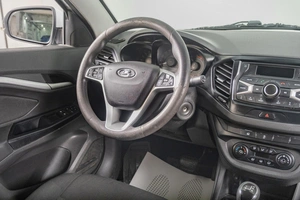 Седан ВАЗ (LADA) Vesta 2018 года, 889000 рублей, Томск