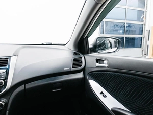 Седан Hyundai Solaris 2015 года, 1450000 рублей, Красноярск