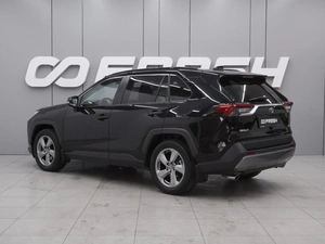 Внедорожник Toyota RAV4 2021 года, 3250000 рублей, Ростов-на-Дону