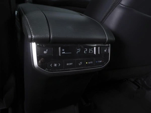 Внедорожник Toyota Highlander 2026 года, 5450000 рублей, Ростов-на-Дону
