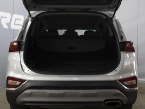 Внедорожник Hyundai Santa Fe 2019 года, 2790000 рублей, Омск
