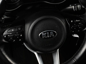 Седан Kia Rio 2019 года, 1499000 рублей, Тюмень