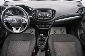 Седан ВАЗ (LADA) Vesta 2019 года, 849000 рублей, Красноярск