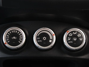 Внедорожник Mitsubishi Outlander 2007 года, 990000 рублей, Омск