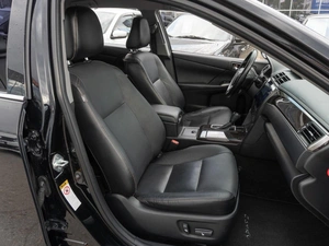 Седан Toyota Camry 2017 года, 2199000 рублей, Саратов