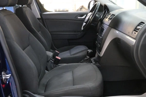 Внедорожник Skoda Yeti 2013 года, 1099000 рублей, Омск