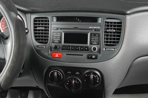 Седан Kia Rio 2010 года, 499000 рублей, Тюмень