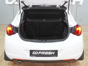 Хетчбэк Opel Astra 2012 года, 879000 рублей, Воронеж