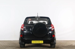 Внедорожник Toyota RAV4 2011 года, 1779000 рублей, Тюмень
