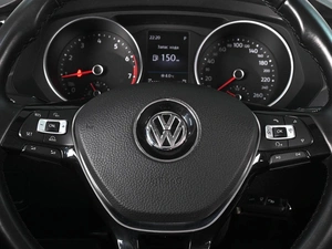 Внедорожник Volkswagen Tiguan 2018 года, 2749000 рублей, Аксай