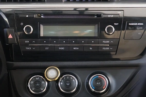 Седан Toyota Corolla 2014 года, 1119000 рублей, Омск