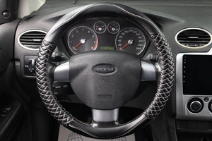 Хетчбэк Ford Focus 2006 года, 469000 рублей, Оренбург