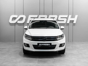 Внедорожник Volkswagen Tiguan 2012 года, 1679000 рублей, Тюмень