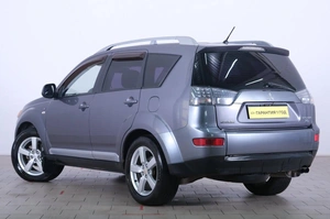 Внедорожник Mitsubishi Outlander 2007 года, 1099000 рублей, Омск