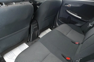 Седан Toyota Corolla 2012 года, 699000 рублей, Тюмень
