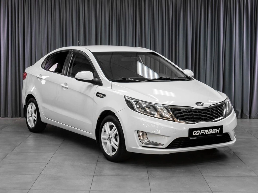 Седан Kia Rio 2011 года, 789000 рублей, Тюмень