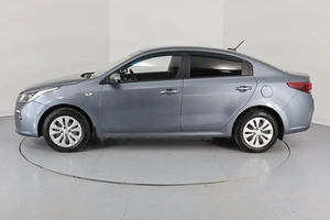 Седан Kia Rio 2019 года, 1330000 рублей, Брянск