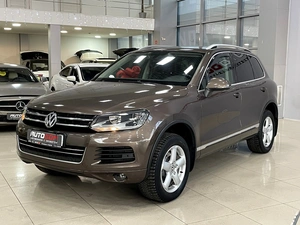 Внедорожник Volkswagen Touareg 2010 года, 1687000 рублей, Солонцы
