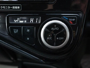 Хетчбэк Toyota Aqua 2017 года, 1199000 рублей, Краснодар