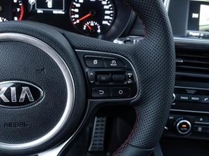 Седан Kia Optima 2016 года, 1698000 рублей, Ставрополь