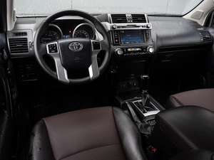 Внедорожник Toyota Land Cruiser Prado 2015 года, 3780000 рублей, Краснодар