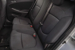 Седан Hyundai Solaris 2013 года, 999000 рублей, Челябинск