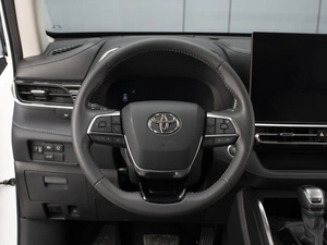 Внедорожник Toyota Highlander 2025 года, 6000000 рублей, Омск