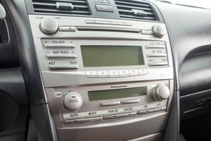 Седан Toyota Camry 2009 года, 1049000 рублей, Барнаул