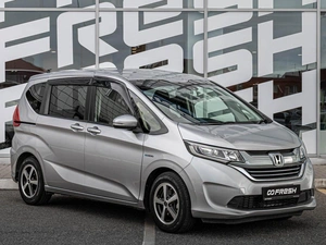 Минивэн Honda Freed+ 2017 года, 1440000 рублей, Краснодар