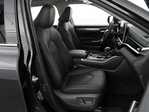 Внедорожник Toyota Highlander 2025 года, 5997077 рублей, Москва