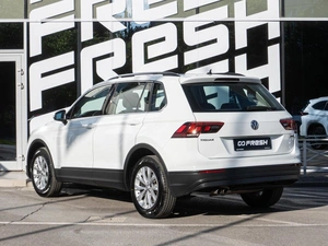 Внедорожник Volkswagen Tiguan 2019 года, 2049000 рублей, Волгоград