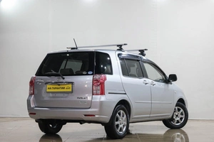 Минивэн Toyota Raum 2010 года, 829000 рублей, Новокузнецк