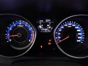 Седан Hyundai Elantra 2014 года, 1118000 рублей, Минеральные Воды
