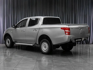 Пикап Mitsubishi L200 2017 года, 1999000 рублей, Тюмень