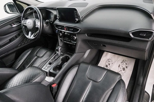 Внедорожник Hyundai Santa Fe 2018 года, 2699000 рублей, Красноярск