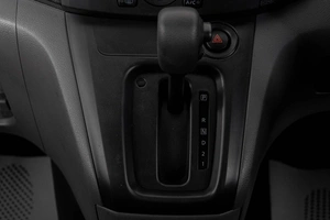 Минивэн Nissan NV200 2018 года, 1299000 рублей, Кемерово