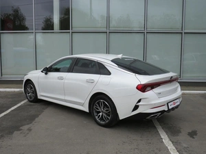 Седан Kia K5 2020 года, 2650000 рублей, Брянск