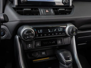 Внедорожник Toyota RAV4 2019 года, 3070000 рублей, Краснодар