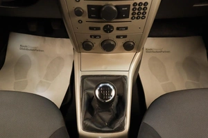Универсал Opel Astra 2008 года, 549000 рублей, Челябинск