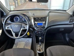 Хетчбэк Hyundai Solaris 2014 года, 850000 рублей, Уфа