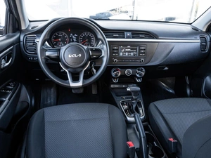 Седан Kia Rio 2021 года, 1590000 рублей, Ставрополь